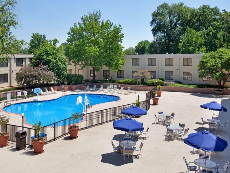 Holiday Inn Country Club Plaza Kansas City Exterior foto